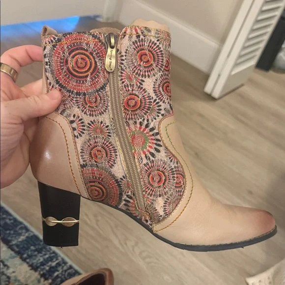 Floral Embroidered Heeled Boots in Beige and Pink - Picture 8 of 8